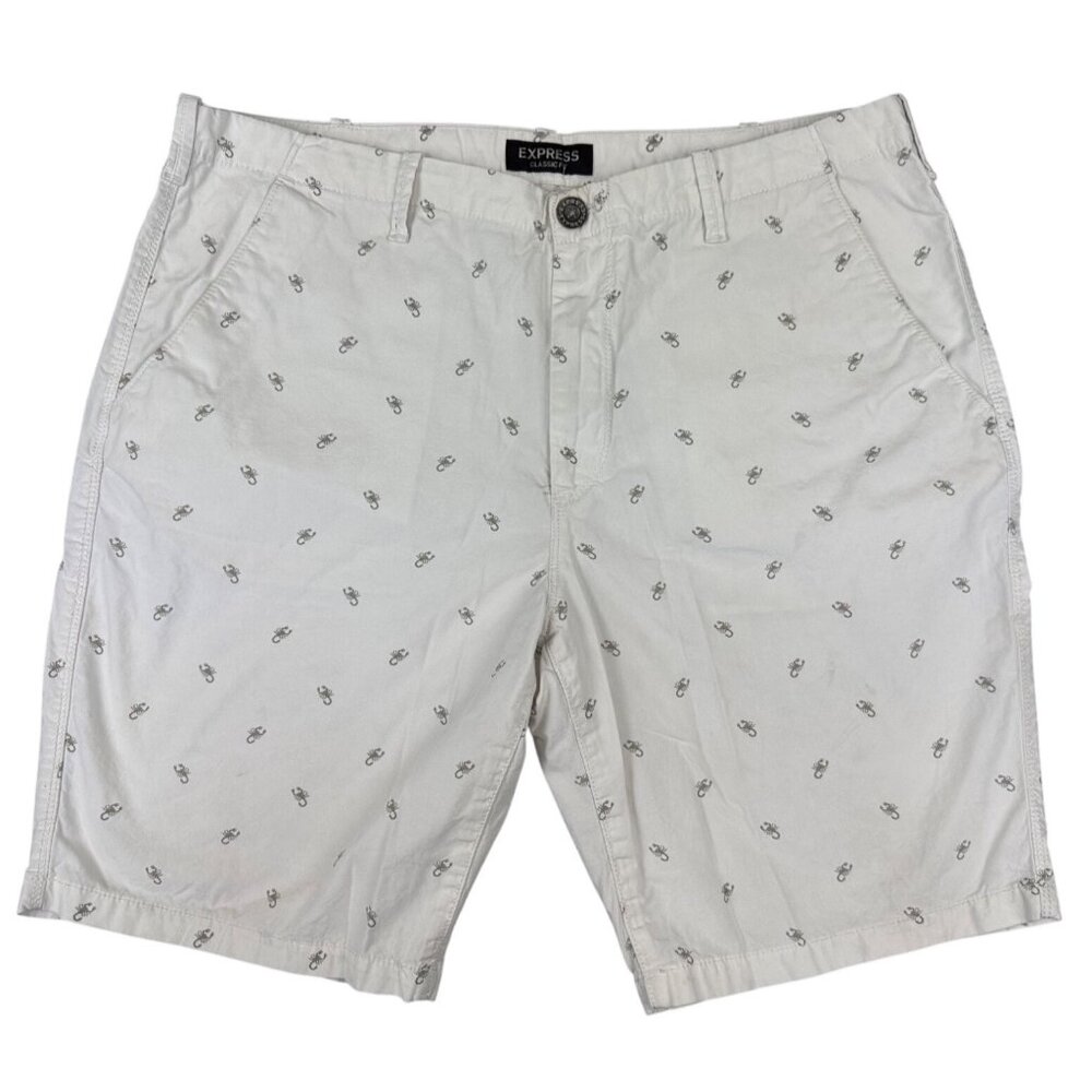 Express Mens 36 White Classic Fit Cotton Shorts W/Gray Scorpion Print - PreOwned